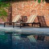 2021 Yoi Ishi loungers black naturel + Hokan side table_preview