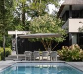 2024 Borek aluminium Santo parasol chalk taupe 2857-416 – Lexx table chalk dekton Grigio – Majinto chairs white taupe