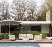 2024 Borek aluminium belt Rapallo lounge chair sofa chalk white-taupe 6632 – 6633 – Cusano – Amado parasol