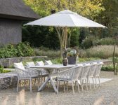 Borek 2023 Dekton Rem Aluminium chalk Lexx table – Ardenza belt Majinto white taupe